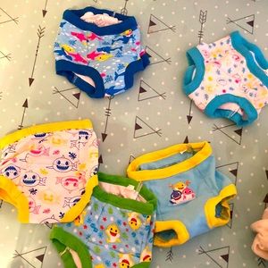 Boy, or girl underwear. Baby Shark, never worn.